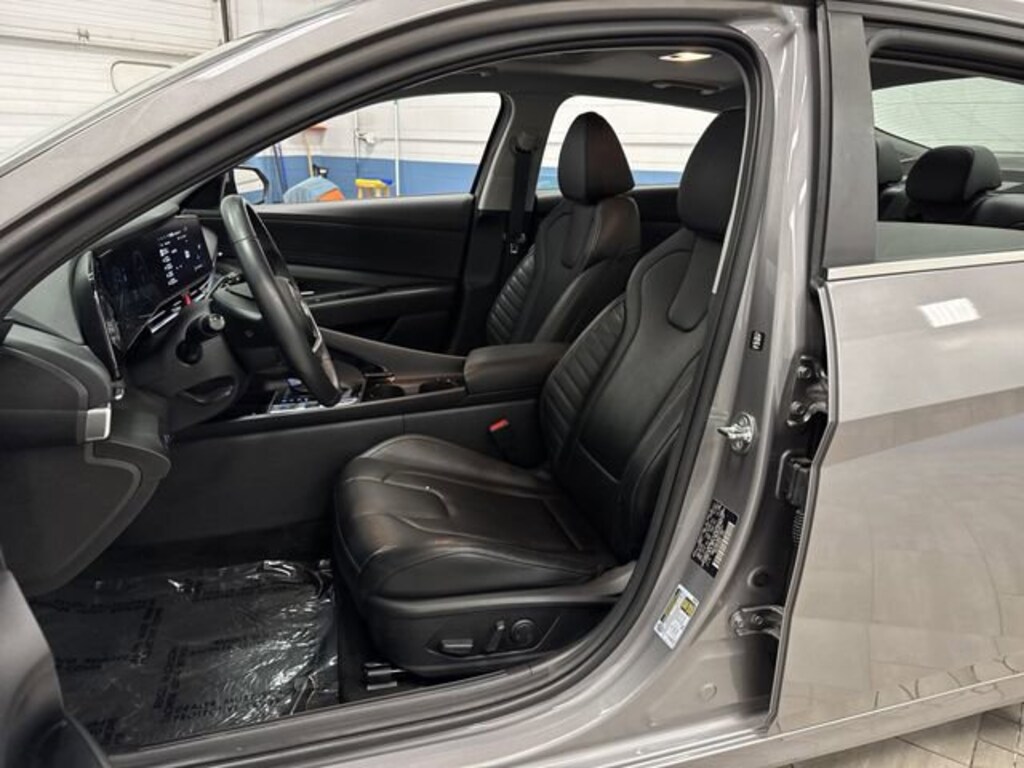 Used 2024 Hyundai Elantra Hybrid Limited Sedan