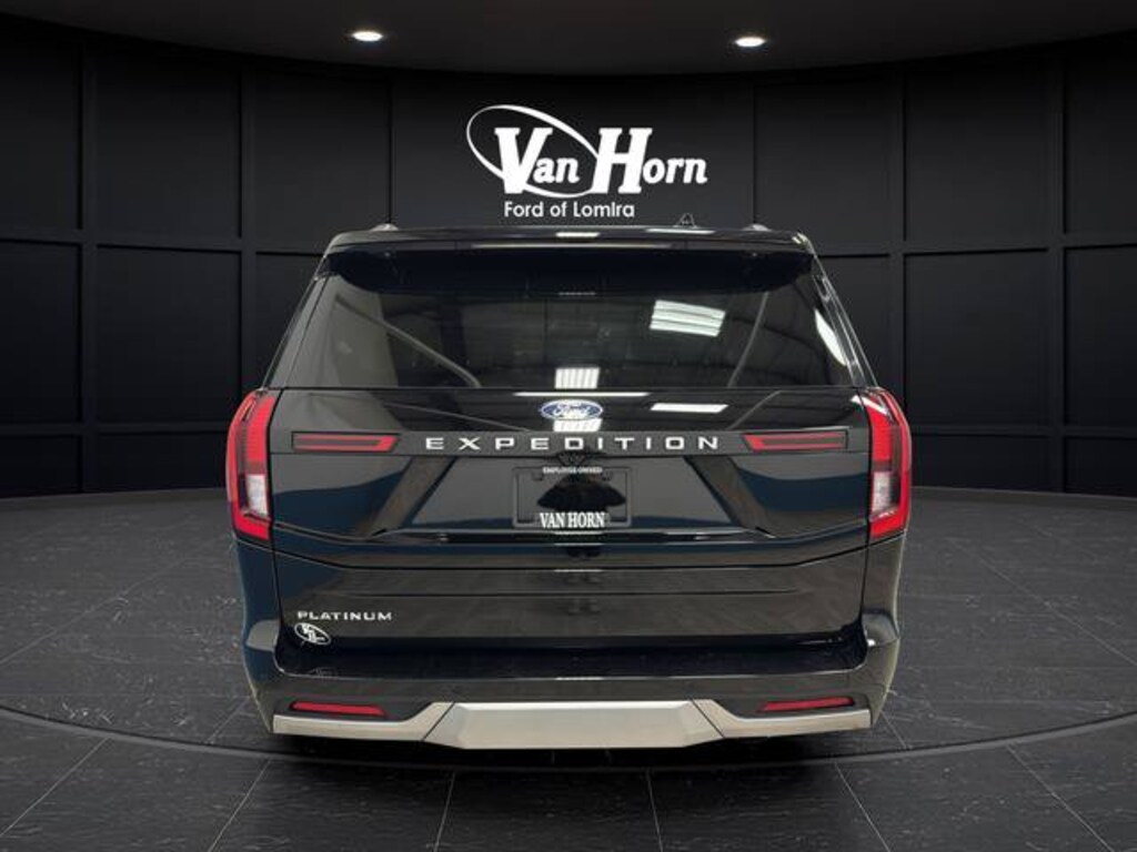 Used 2025 Ford Expedition Platinum SUV