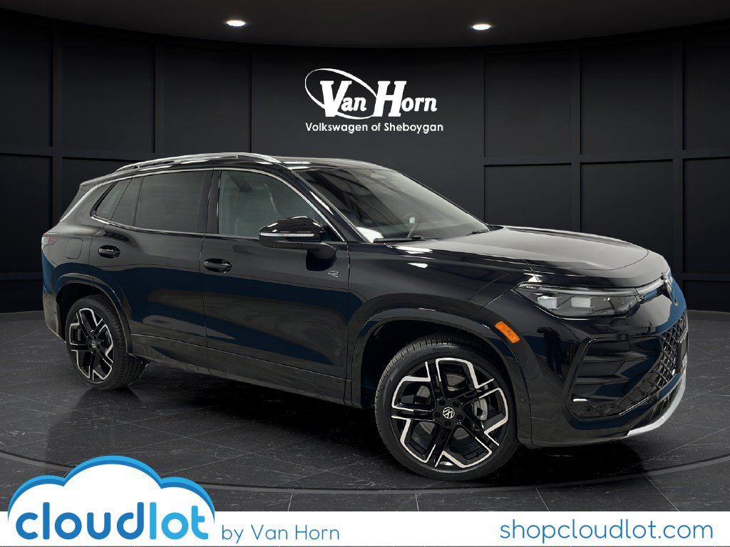 Used 2025 Volkswagen Tiguan SEL R-Line SUV