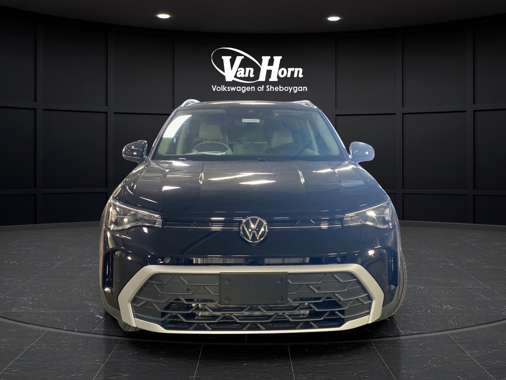 New 2026 Volkswagen Taos SE SUV