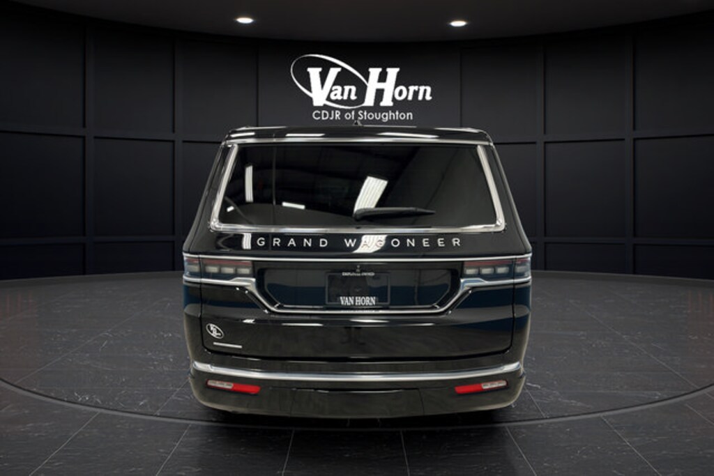 Used 2023 Jeep Grand Wagoneer SUV