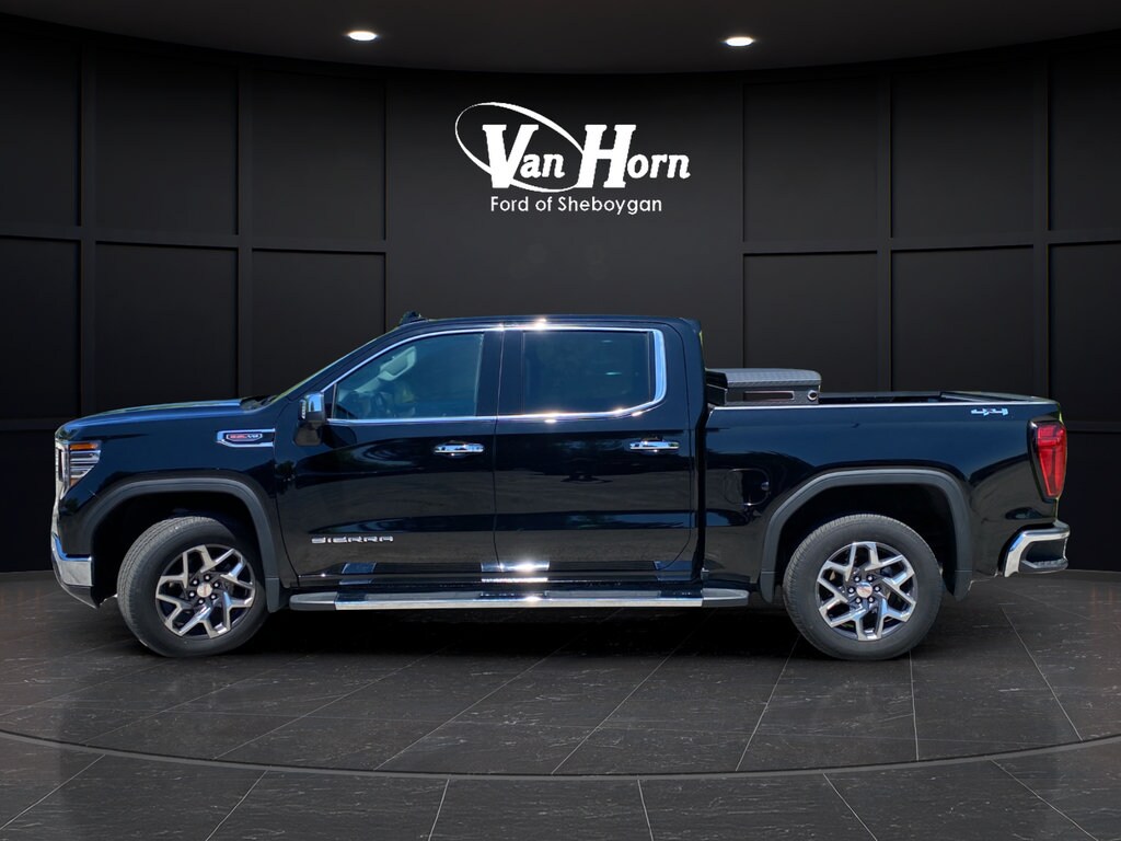 Used 2023 GMC Sierra 1500 SLT Truck Crew Cab