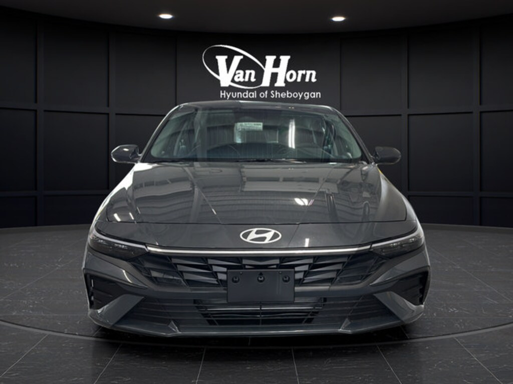 New 2026 Hyundai Elantra SE Sedan