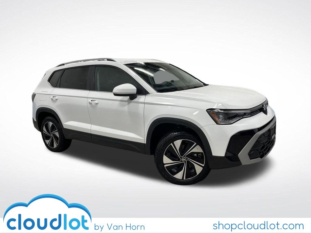 2025 Volkswagen Taos SE's photo