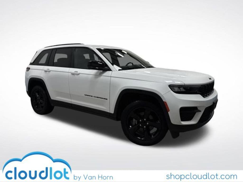Used 2023 Jeep Grand Cherokee Altitude SUV