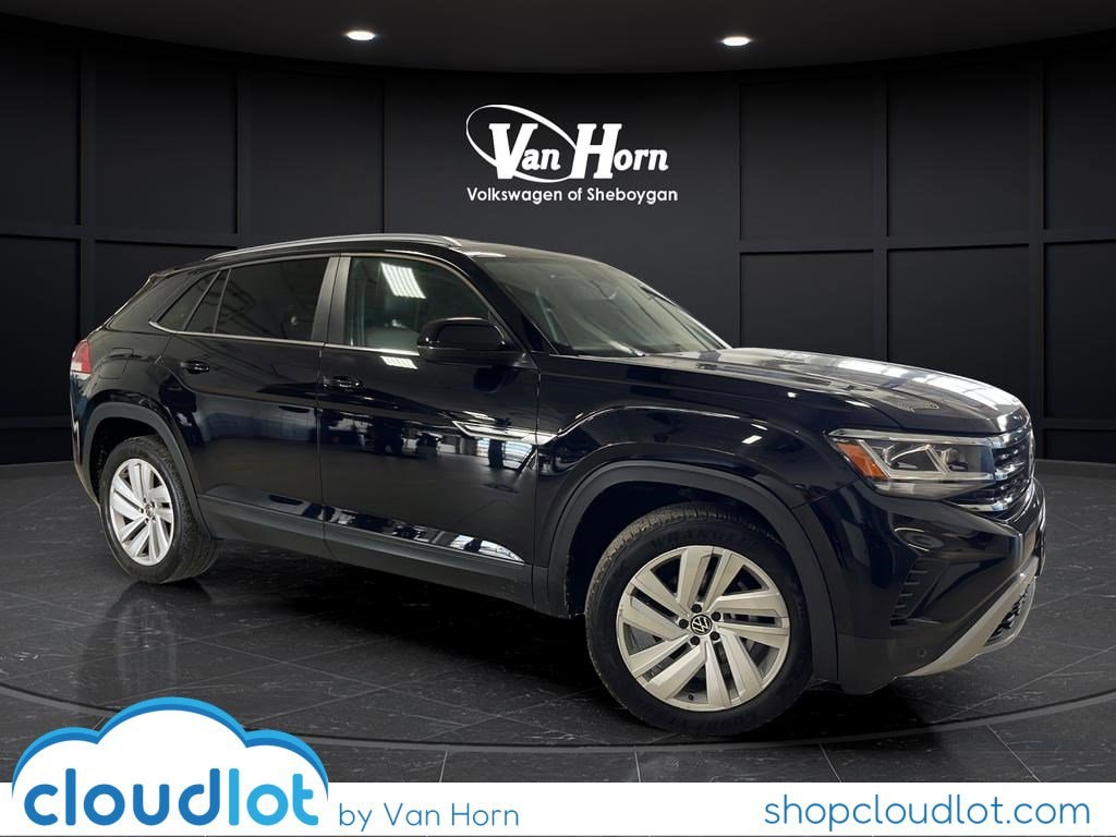 2022 Volkswagen Atlas Cross Sport 3.6L V6 SE w/Tech 4MOTION's photo
