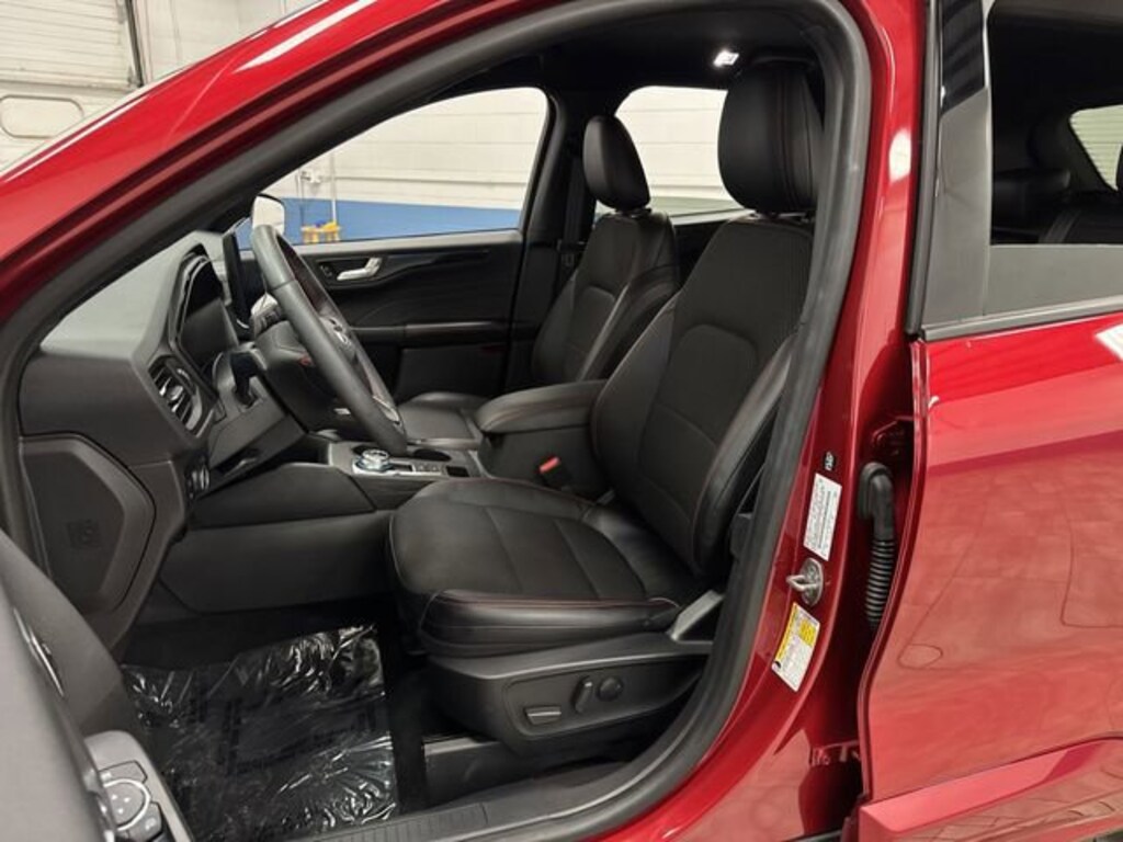 Used 2024 Ford Escape ST-Line Select SUV