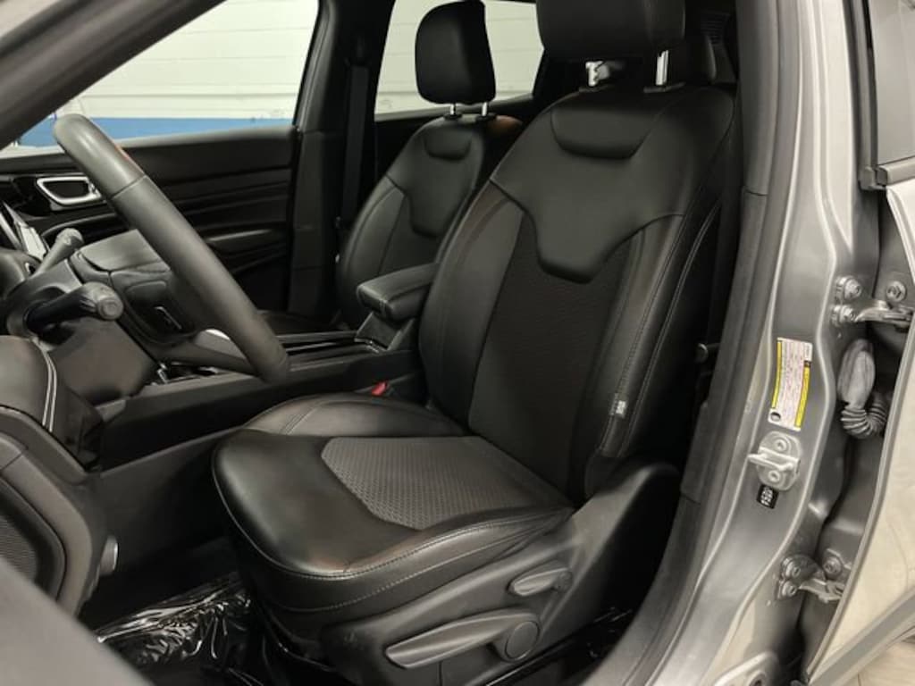 Used 2022 Jeep Compass Altitude SUV