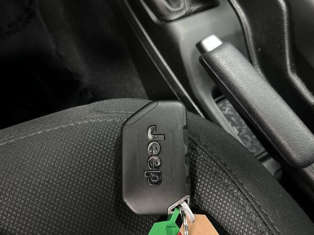 2021 Jeep Wrangler Sport - Photo 35