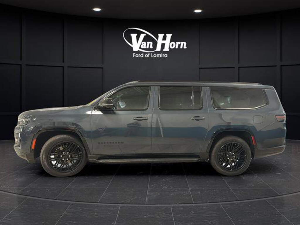 Used 2023 Jeep Wagoneer L Series II Carbide SUV