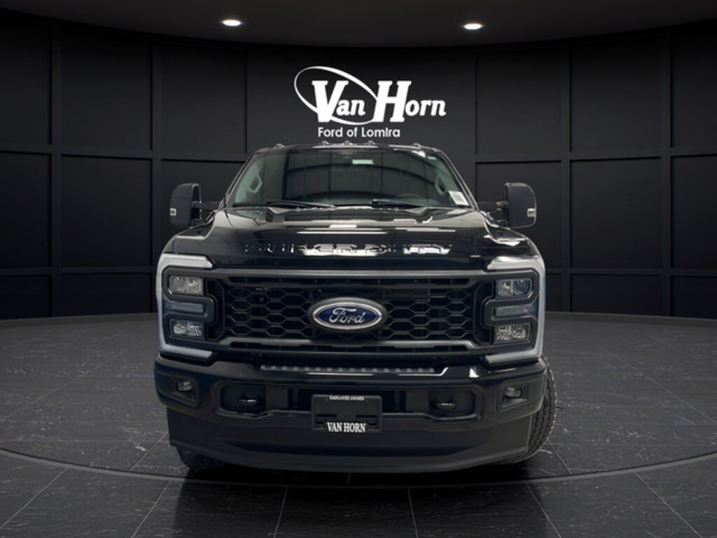 Used 2024 Ford Super Duty F-350 SRW XLT Truck Crew Cab