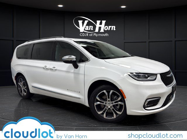 Used 2025 Chrysler Pacifica Pinnacle Van Passenger Van