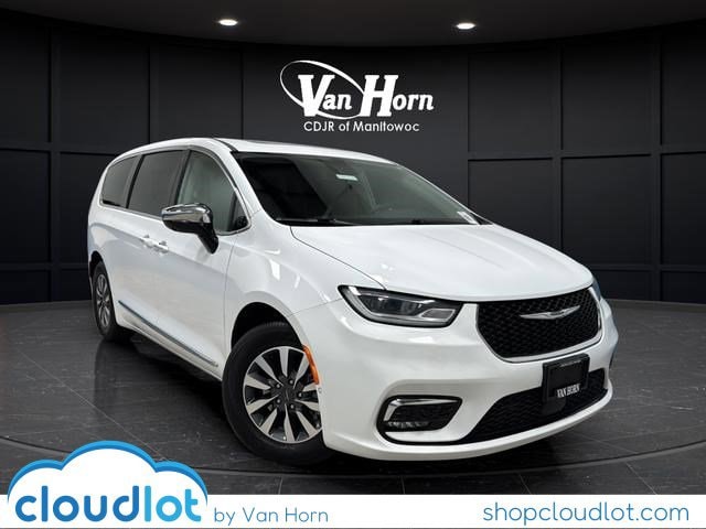 2023 Chrysler Pacifica Hybrid