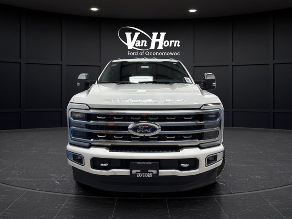 Used 2024 Ford Super Duty F-350 SRW Platinum Truck Crew Cab