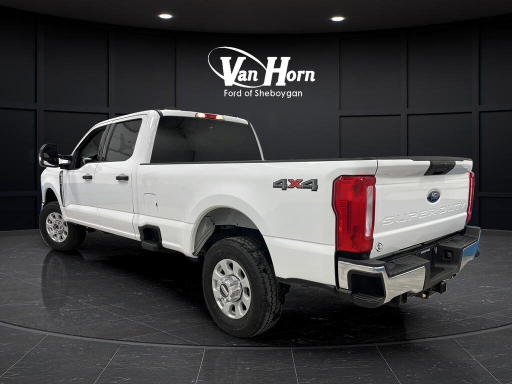 Used 2023 Ford Super Duty F-250 SRW XLT Truck Crew Cab