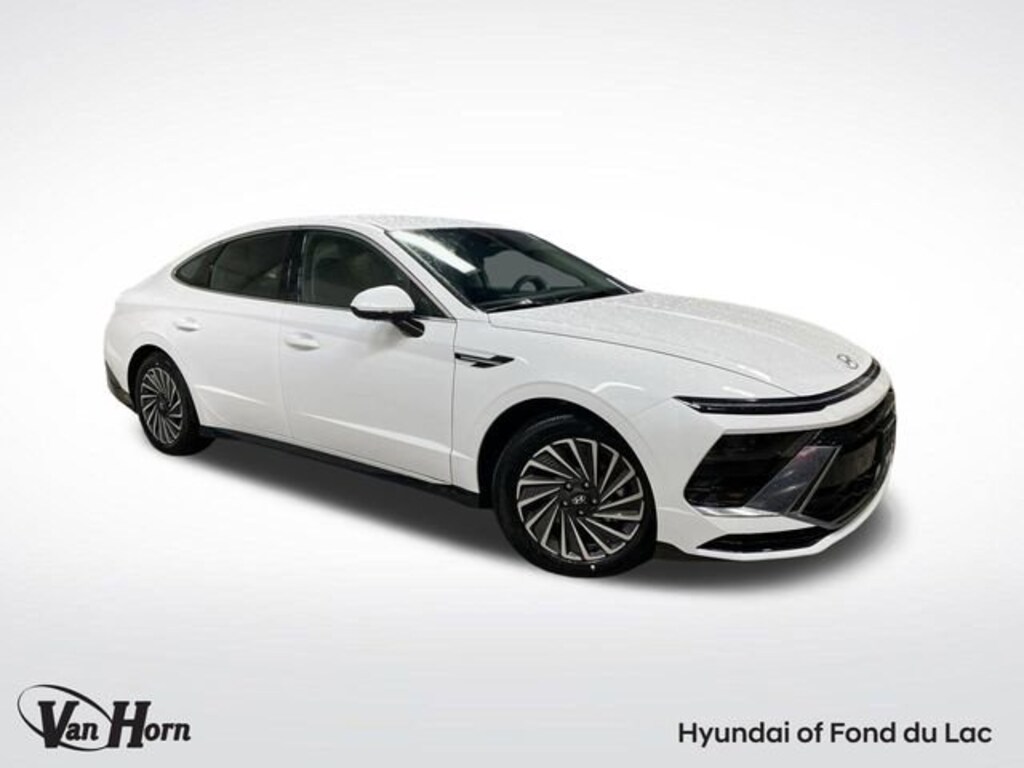 New 2025 Hyundai Sonata Hybrid SEL Sedan