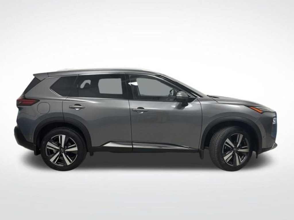 Used 2022 Nissan Rogue Platinum SUV