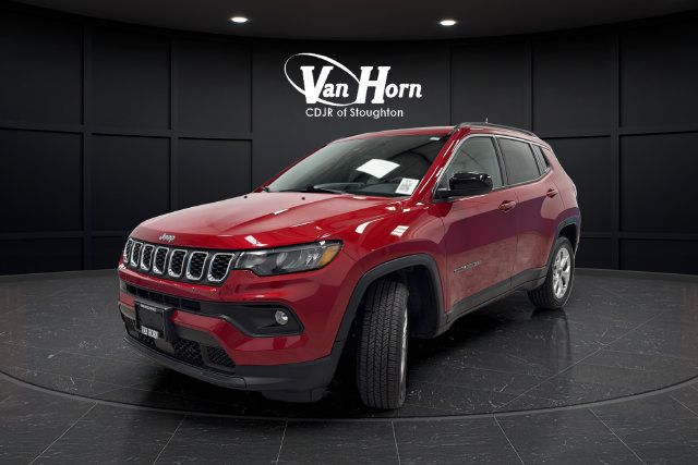 Used 2025 Jeep Compass Latitude SUV