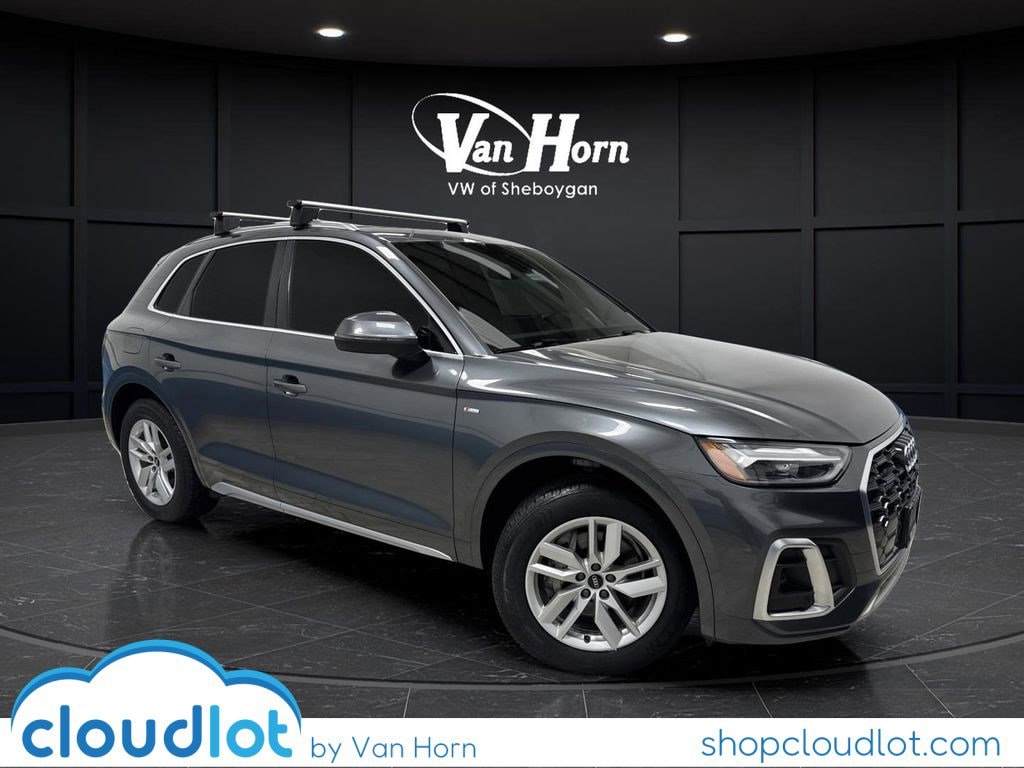 2022 Audi Q5 Premium's photo