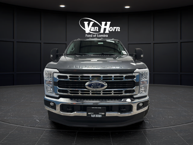 Used 2024 Ford Super Duty F-350 SRW XLT Truck Crew Cab
