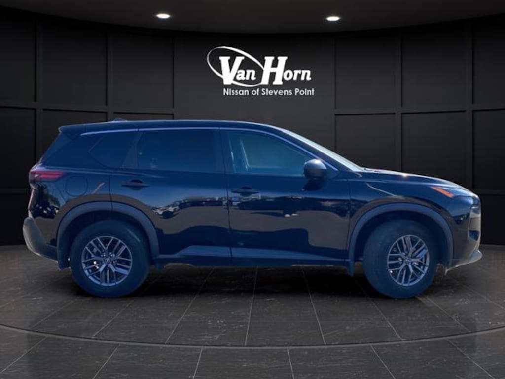 Used 2023 Nissan Rogue S SUV