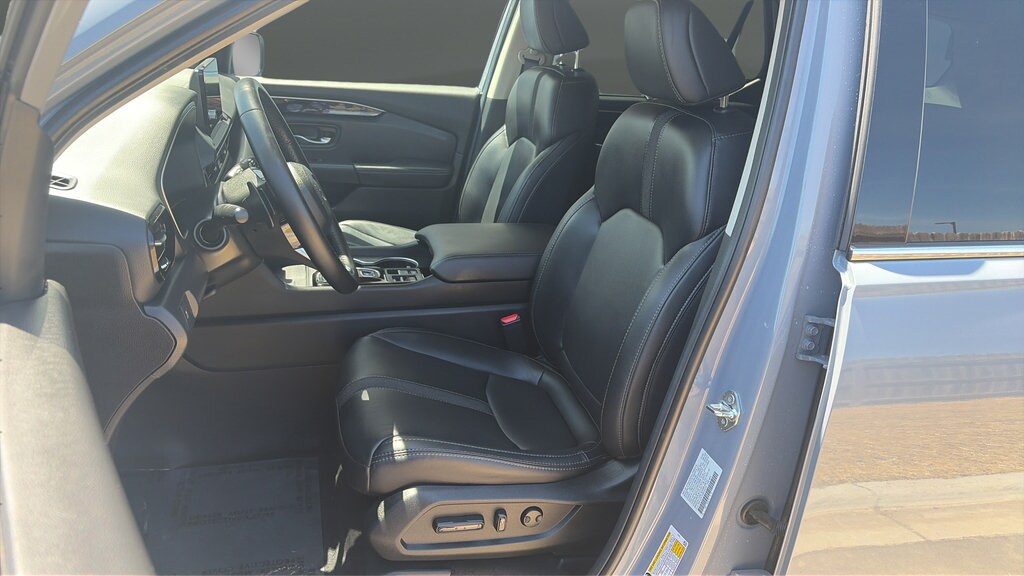 2025 Honda Pilot Touring - Photo 9