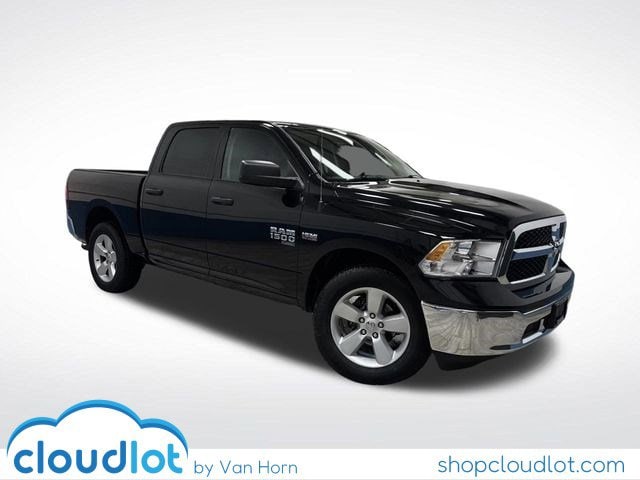 2022 RAM Ram 1500 Classic SLT's photo