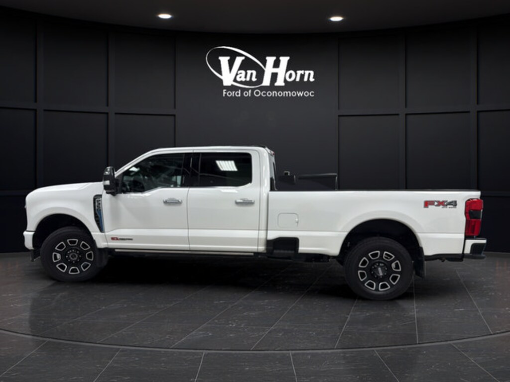 Used 2024 Ford Super Duty F-350 SRW Platinum Truck Crew Cab