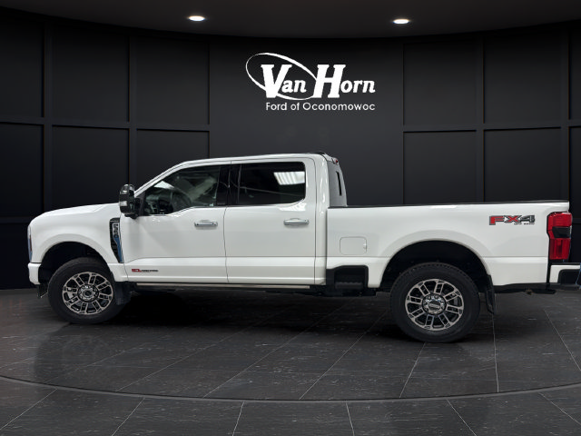 Used 2025 Ford Super Duty F-350 SRW Platinum Truck Crew Cab