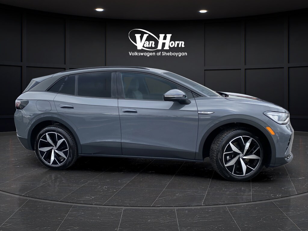 New 2025 Volkswagen ID.4 Pro S SUV