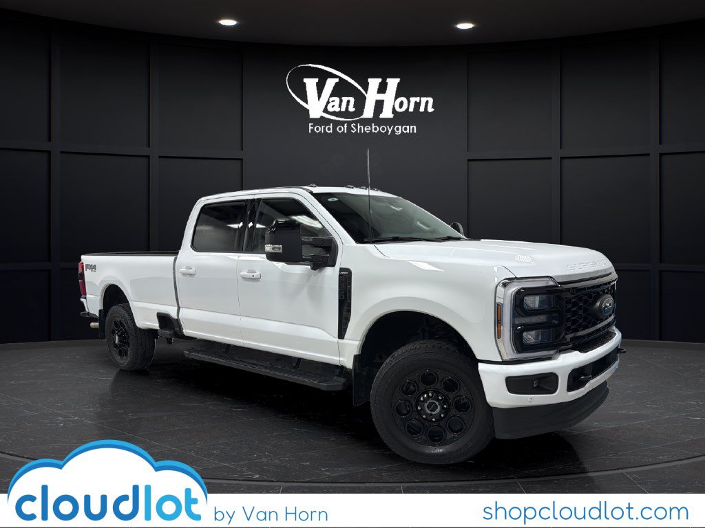 Used 2026 Ford Super Duty F-350 SRW LARIAT Truck Crew Cab
