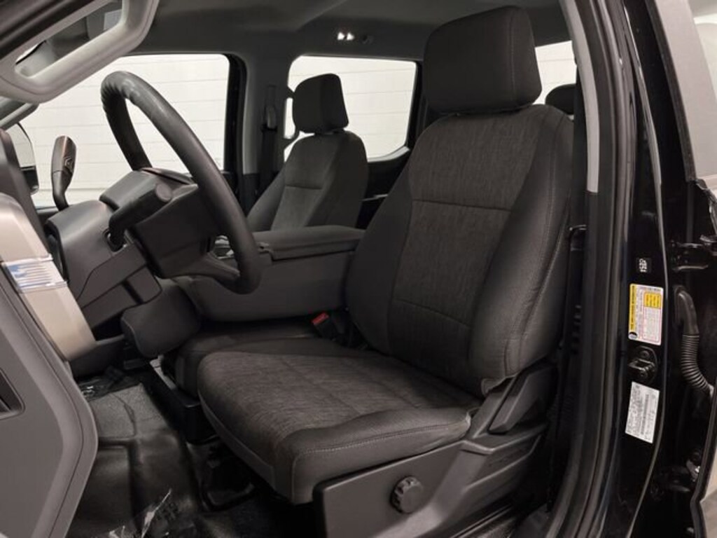 Used 2023 Ford Super Duty F-350 SRW XL Truck Crew Cab