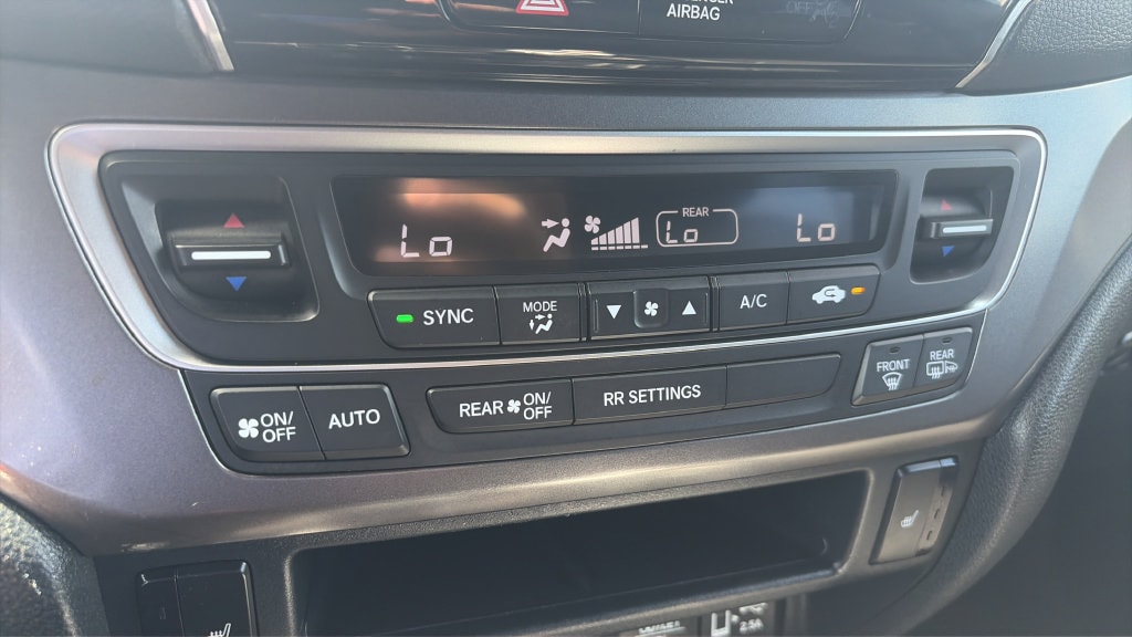 2023 Honda Passport EX-L - Photo 18