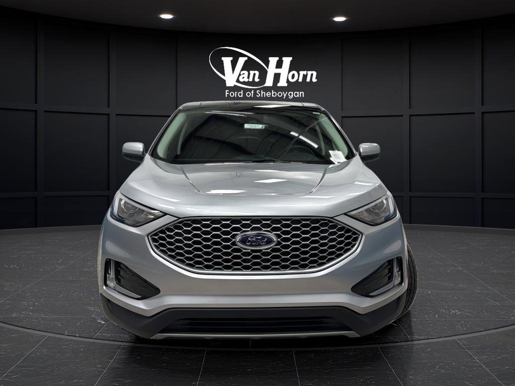 Used 2024 Ford Edge SEL SUV