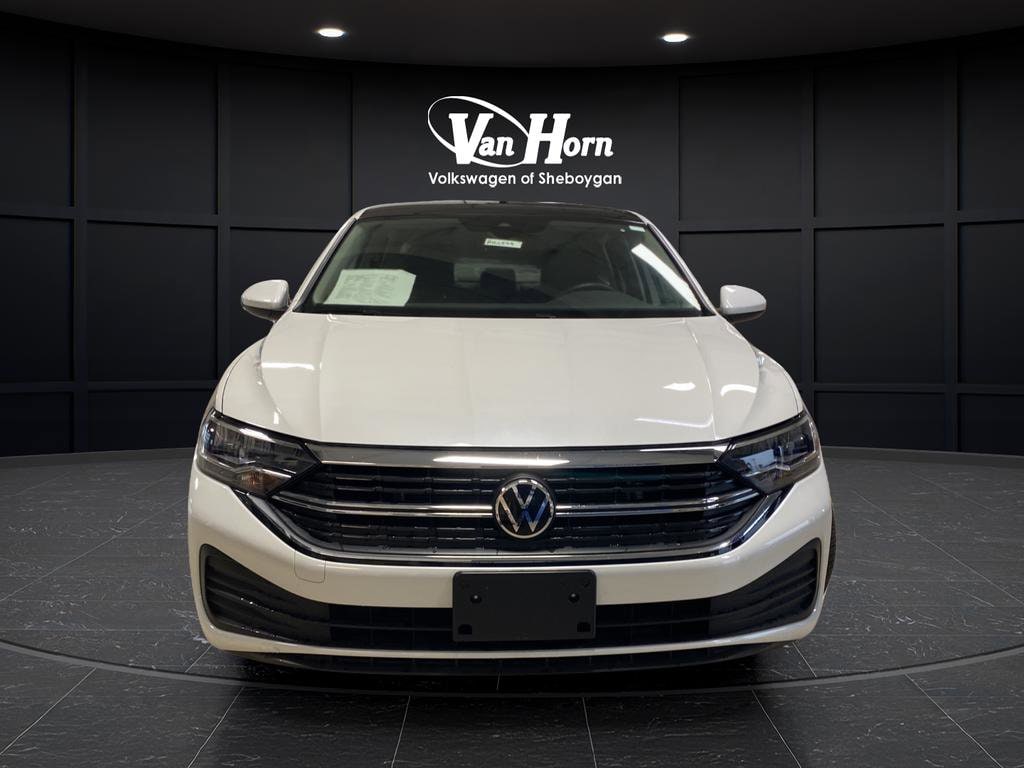 3VW7M7BU5PM049792