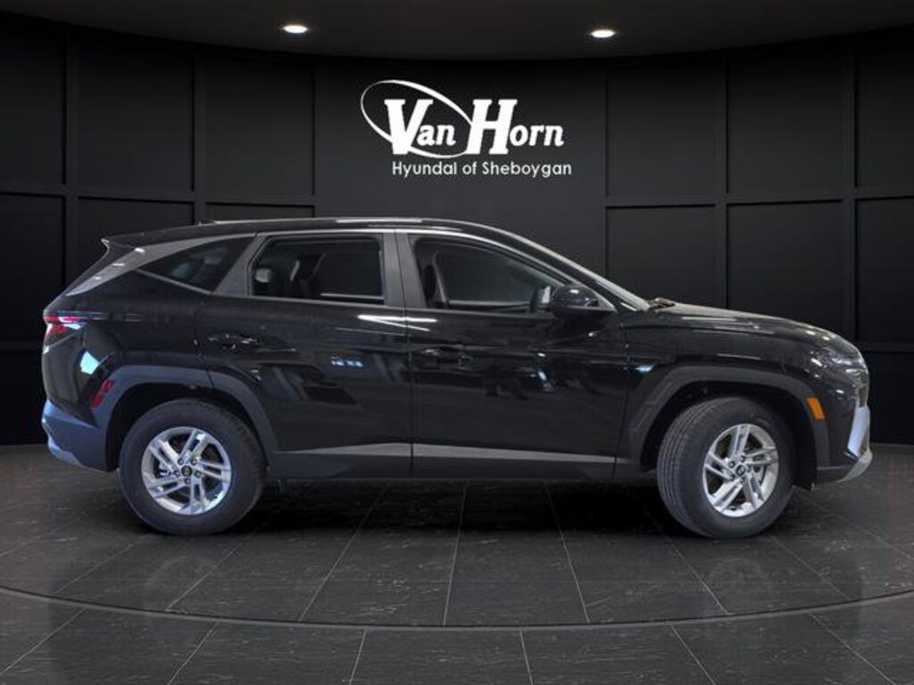 New 2026 Hyundai Tucson SE SUV