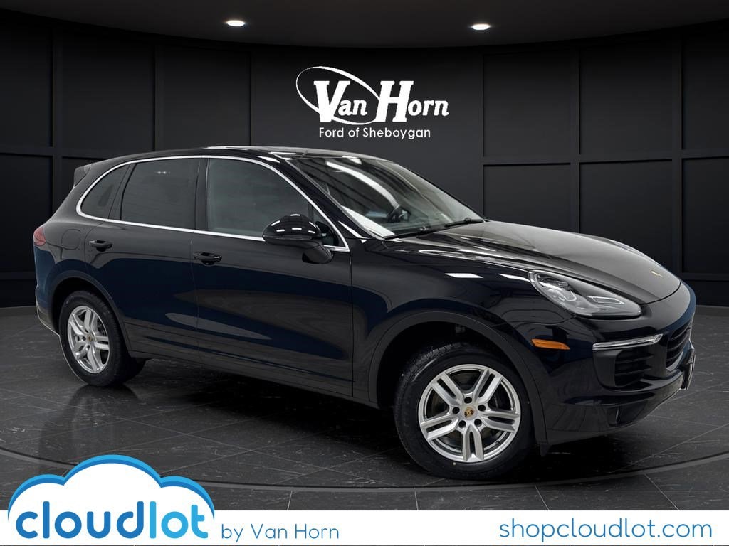 2016 Porsche Cayenne Base