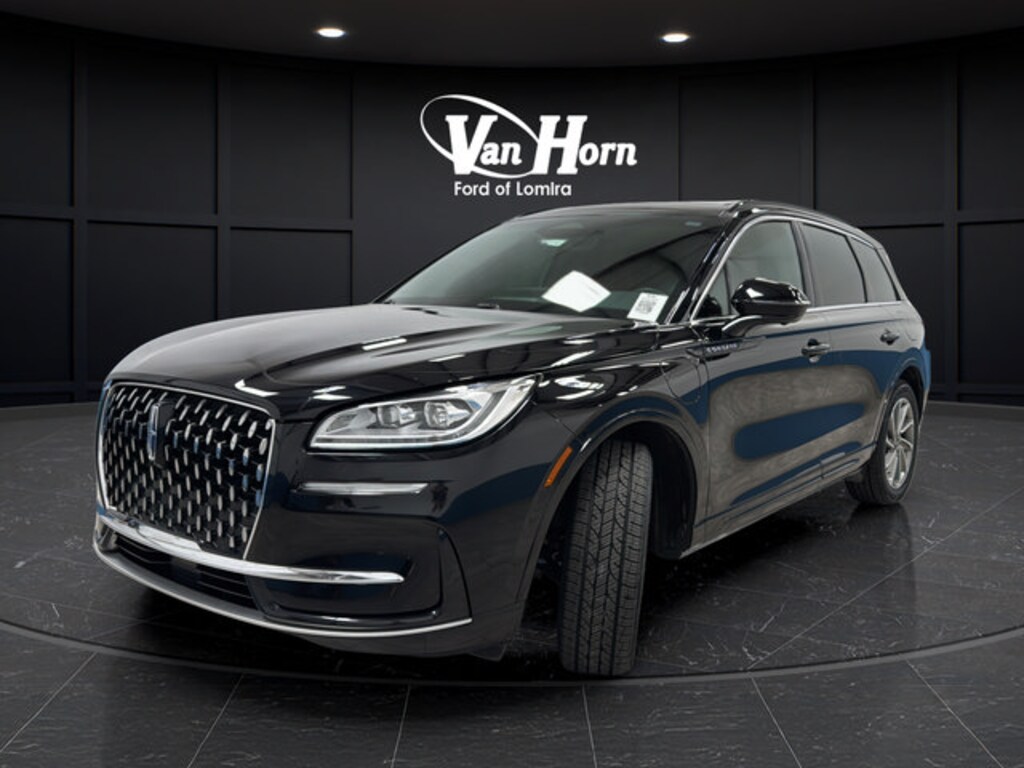 Used 2025 Lincoln Corsair Grand Touring SUV