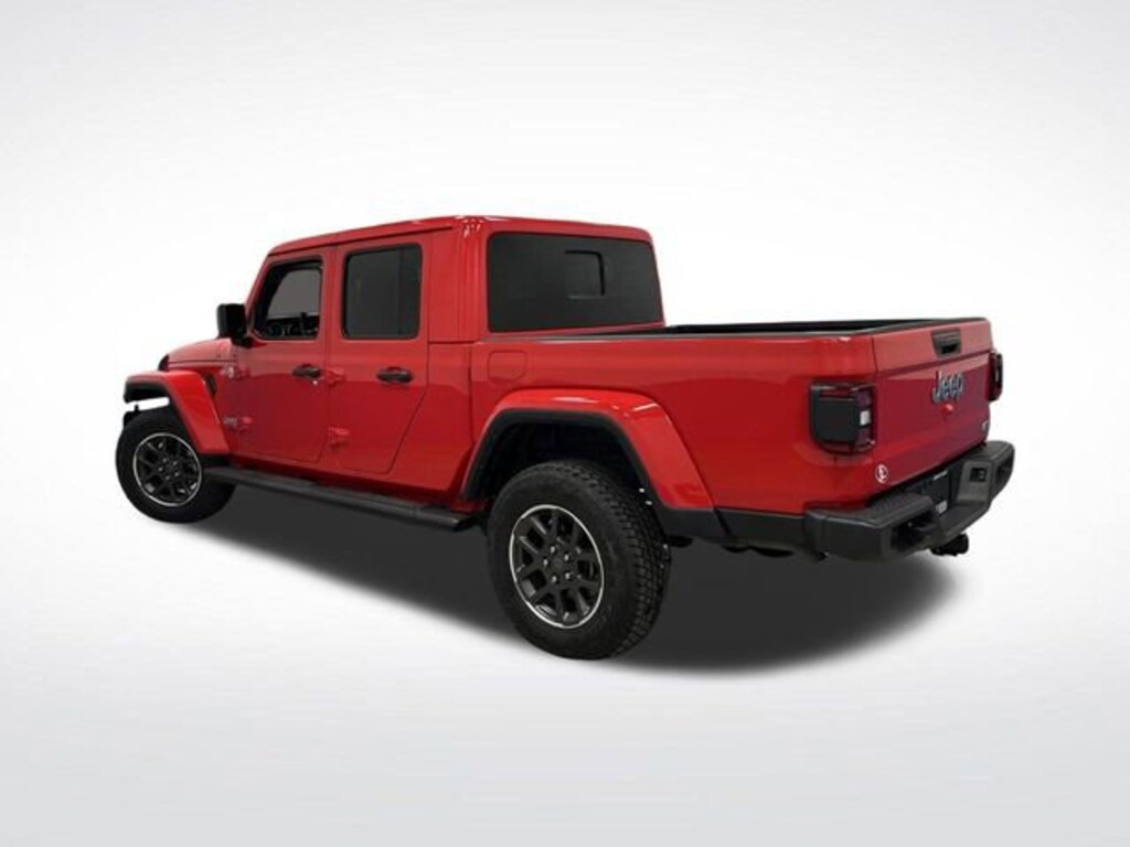 Used 2022 Jeep Gladiator Overland Truck Crew Cab