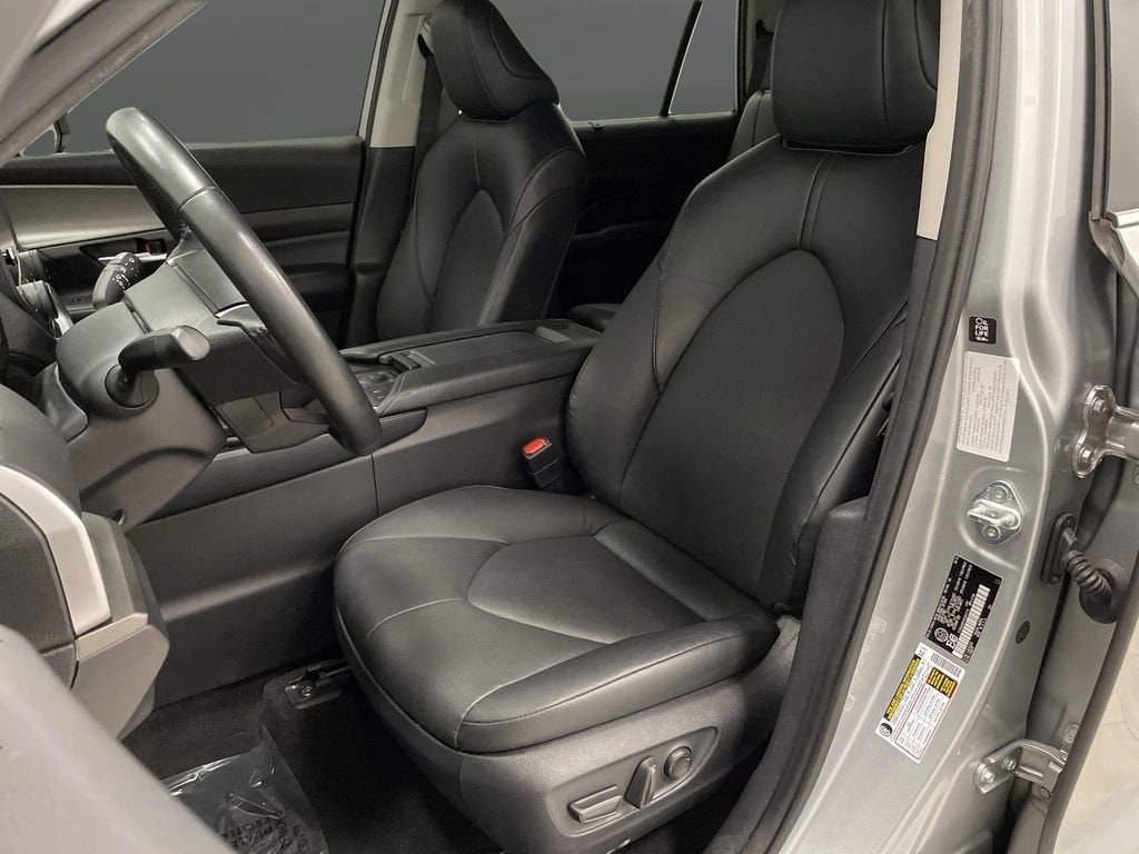 Used 2024 Toyota Grand Highlander XLE SUV