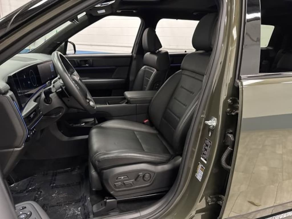 Used 2024 Hyundai Santa Fe Hybrid Calligraphy SUV