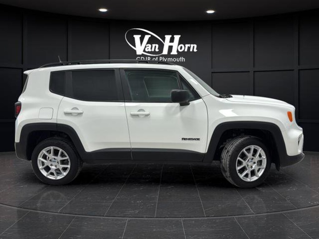 Used 2023 Jeep Renegade Latitude SUV
