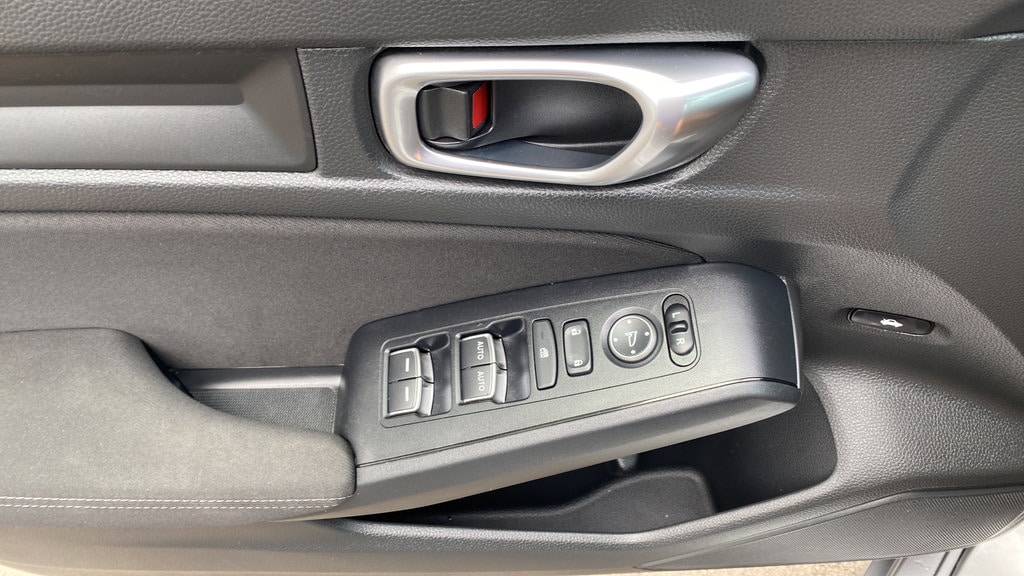 2023 Honda Civic LX - Photo 20