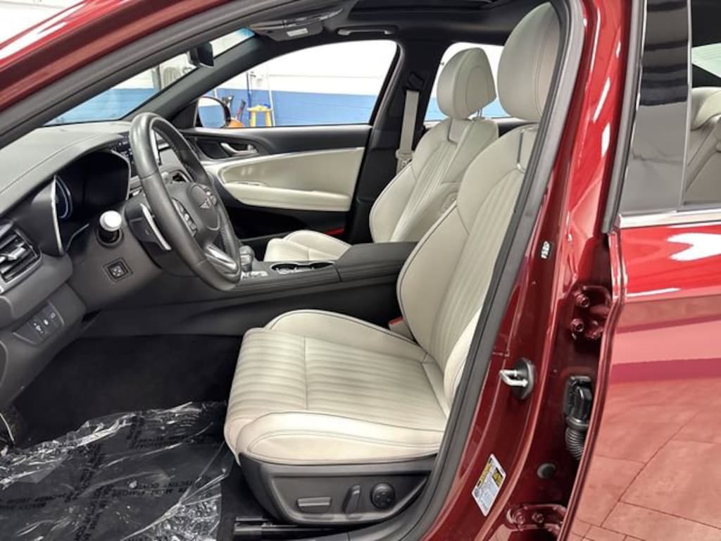 Used 2025 Genesis G70 2.5T Sedan
