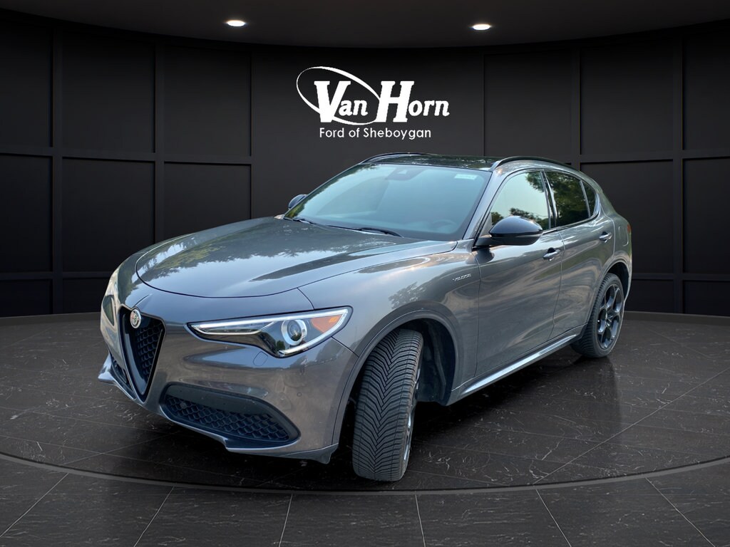 Used 2022 Alfa Romeo Stelvio Veloce SUV