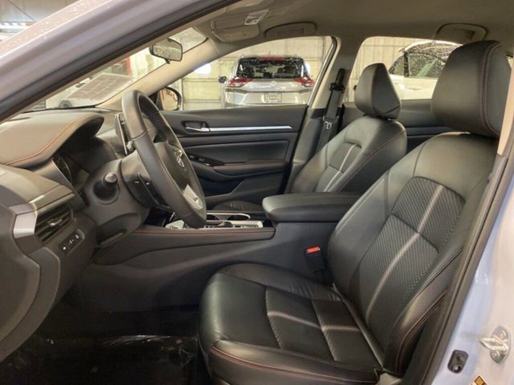 Used 2024 Nissan Altima 2.5 SR Sedan