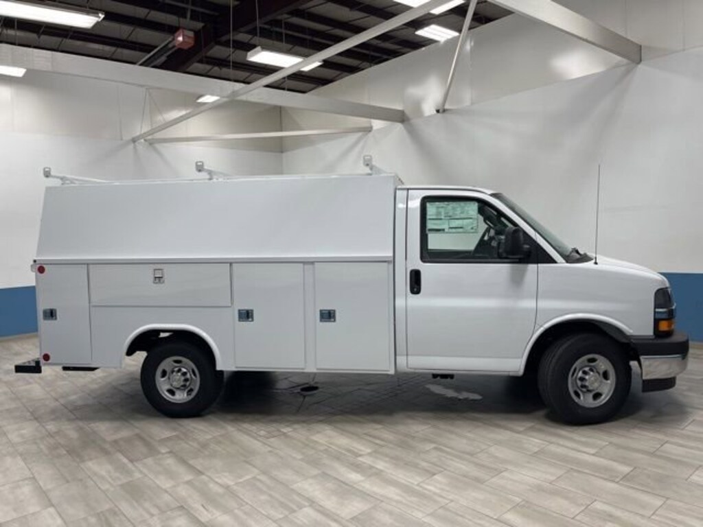 New 2025 Chevrolet Express Cutaway Work Van Truck