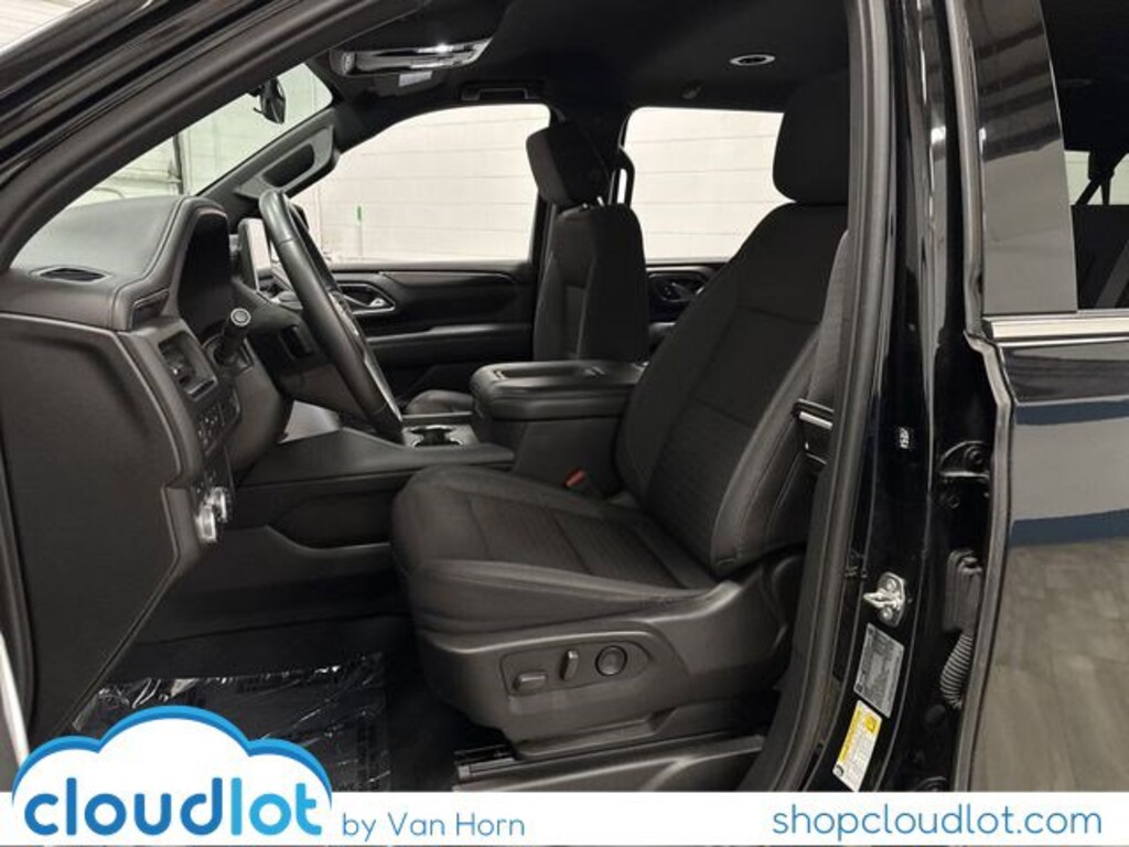 Used 2024 GMC Yukon XL SLE SUV