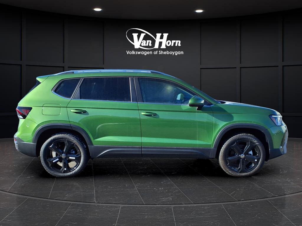 New 2025 Volkswagen Taos SEL SUV