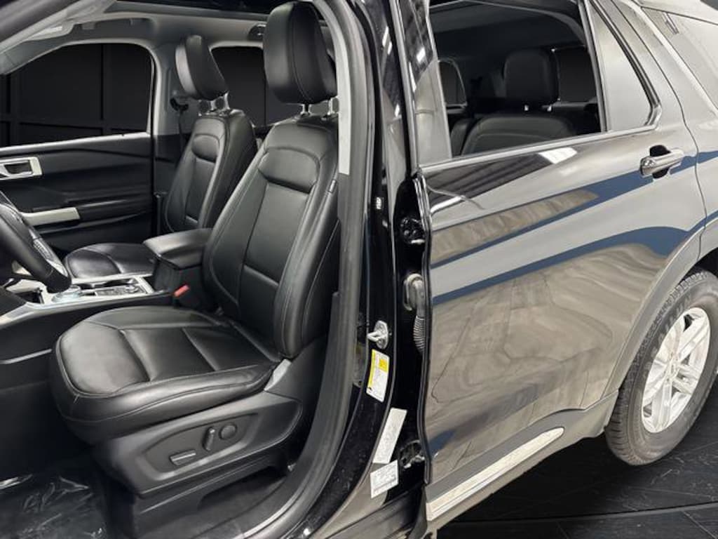 Used 2023 Ford Explorer XLT SUV